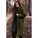 Damski długi płaszcz teddy z kapturem