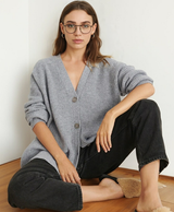 Damski kardigan zapinany na guziki