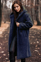 Damski długi płaszcz teddy z kapturem