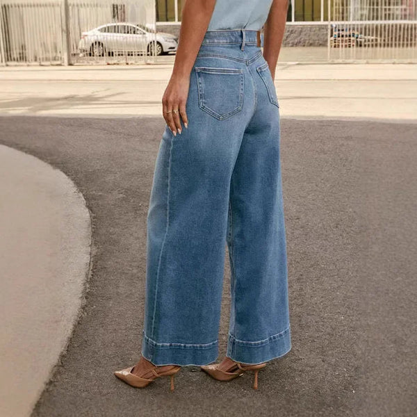 Damska jeansy z szerokimi nogawkami typu mom jeans