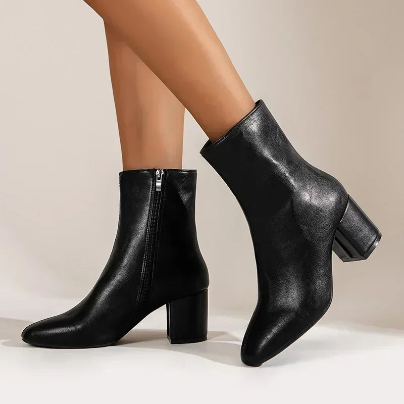 Damskie buty dirndl z bocznym zamkiem